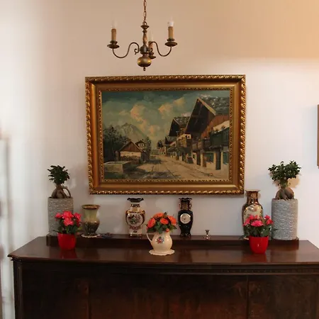 Humboldt Guest house 2*