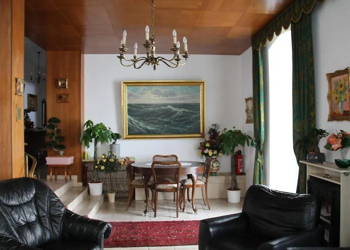 Πανσιόν Humboldt 3*